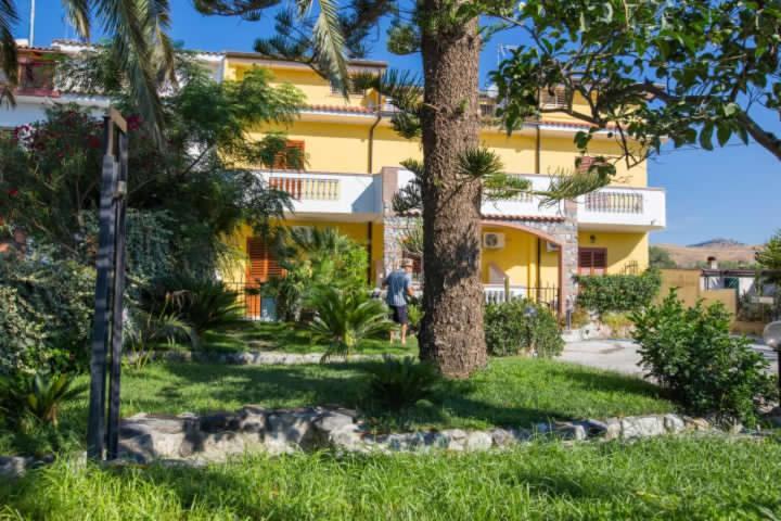 B&B Casa Cosmano Brancaleone Marina Zewnętrze zdjęcie