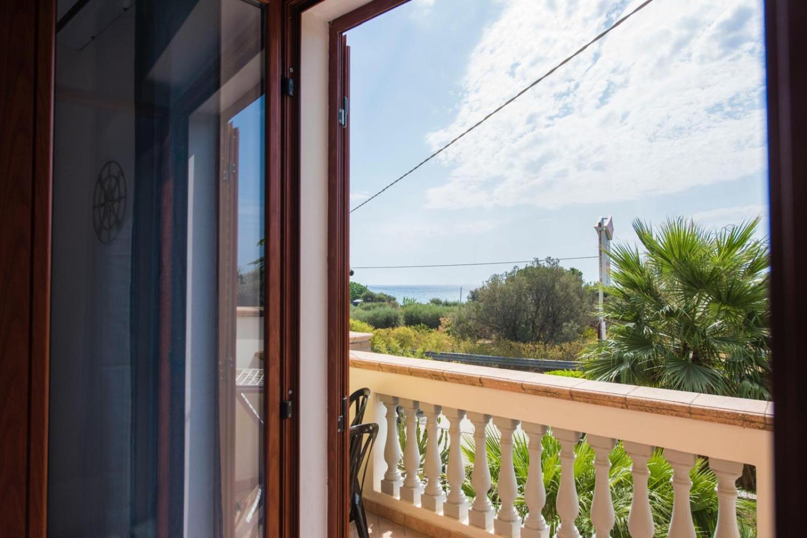 B&B Casa Cosmano Brancaleone Marina Zewnętrze zdjęcie