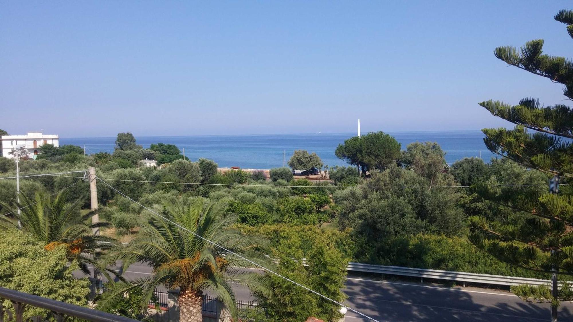 B&B Casa Cosmano Brancaleone Marina Zewnętrze zdjęcie