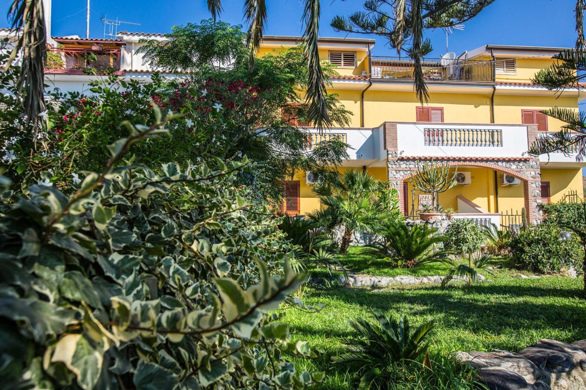 B&B Casa Cosmano Brancaleone Marina Zewnętrze zdjęcie
